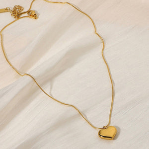 18k Gold-Plated Solid Heart Pendant | Instagram Viral Jewelry | Anti-Tarnish, Waterproof, Hypoallergenic Stainless Steel