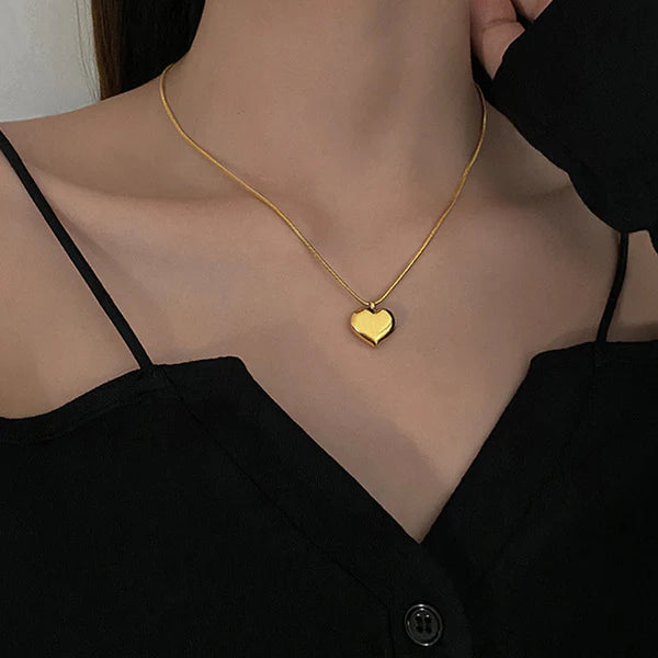 18k Gold-Plated Solid Heart Pendant | Instagram Viral Jewelry | Anti-Tarnish, Waterproof, Hypoallergenic Stainless Steel