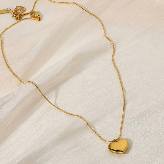 18k Gold-Plated Solid Heart Pendant | Instagram Viral Jewelry | Anti-Tarnish, Waterproof, Hypoallergenic Stainless Steel