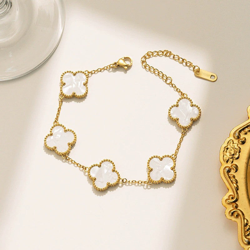 18k Gold Plated White Clover Bracelet - Anti Tarnish| Stainless Steel | hypoallergenic | Waterproof